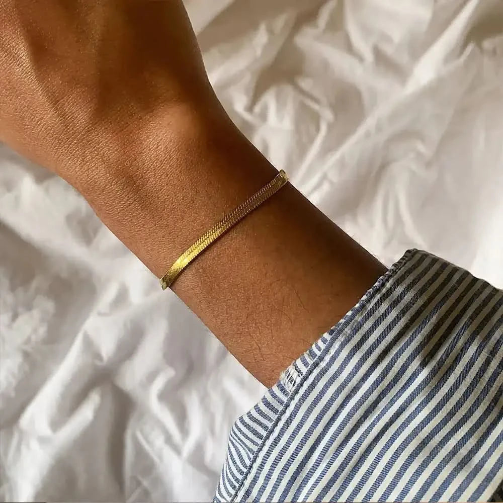 Mila - Bracelet Serpent Doré Classique 4NewGen.